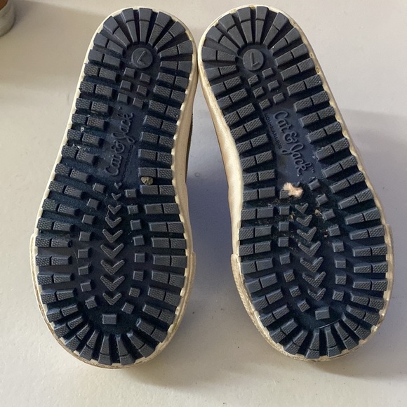 Cat & Jack green boys sneaker bootie - Picture 5 of 5